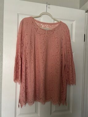 Isaac Mizrahi Peach Lace Boatneck Top